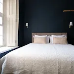 The Three Sisters Old Town Hotel Reval