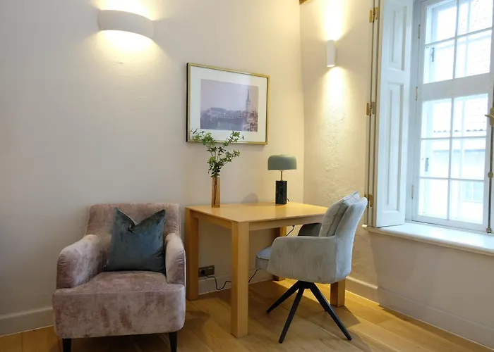 The Three Sisters Old Town 호텔 탈린